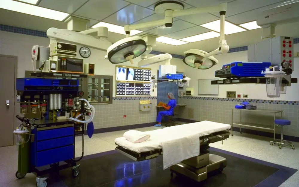 Abbott Northwestern Surgery Suite